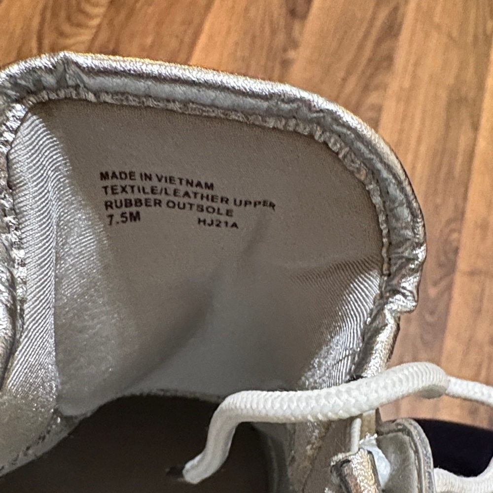 Michael Kors White and Silver Lace-Up Wedges Sneakers (Trainers) - Picture 5 of 8